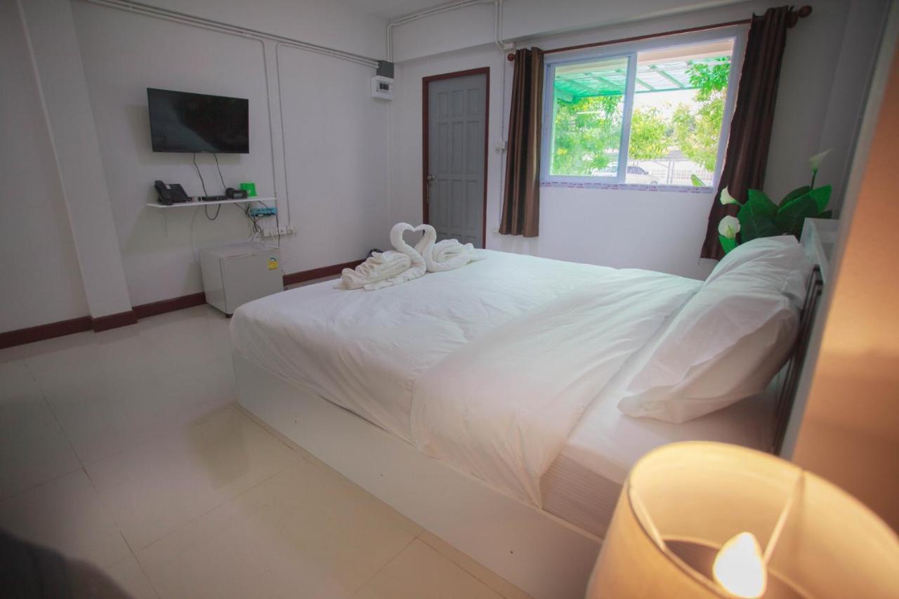 Pantip Boutique Hotel Lamphun Εξωτερικό φωτογραφία